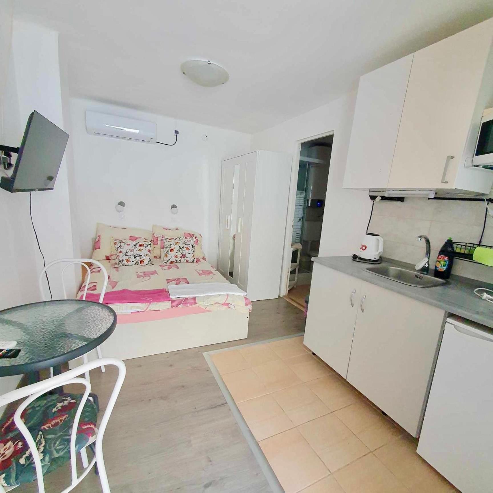 Apartment Arany13 Apartmanhaz - Mowimy Po Polsku!